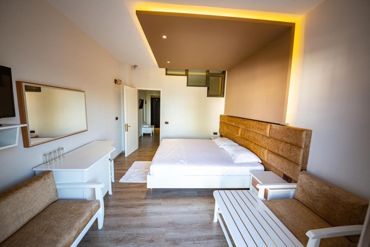 Hotel New Heaven 4*