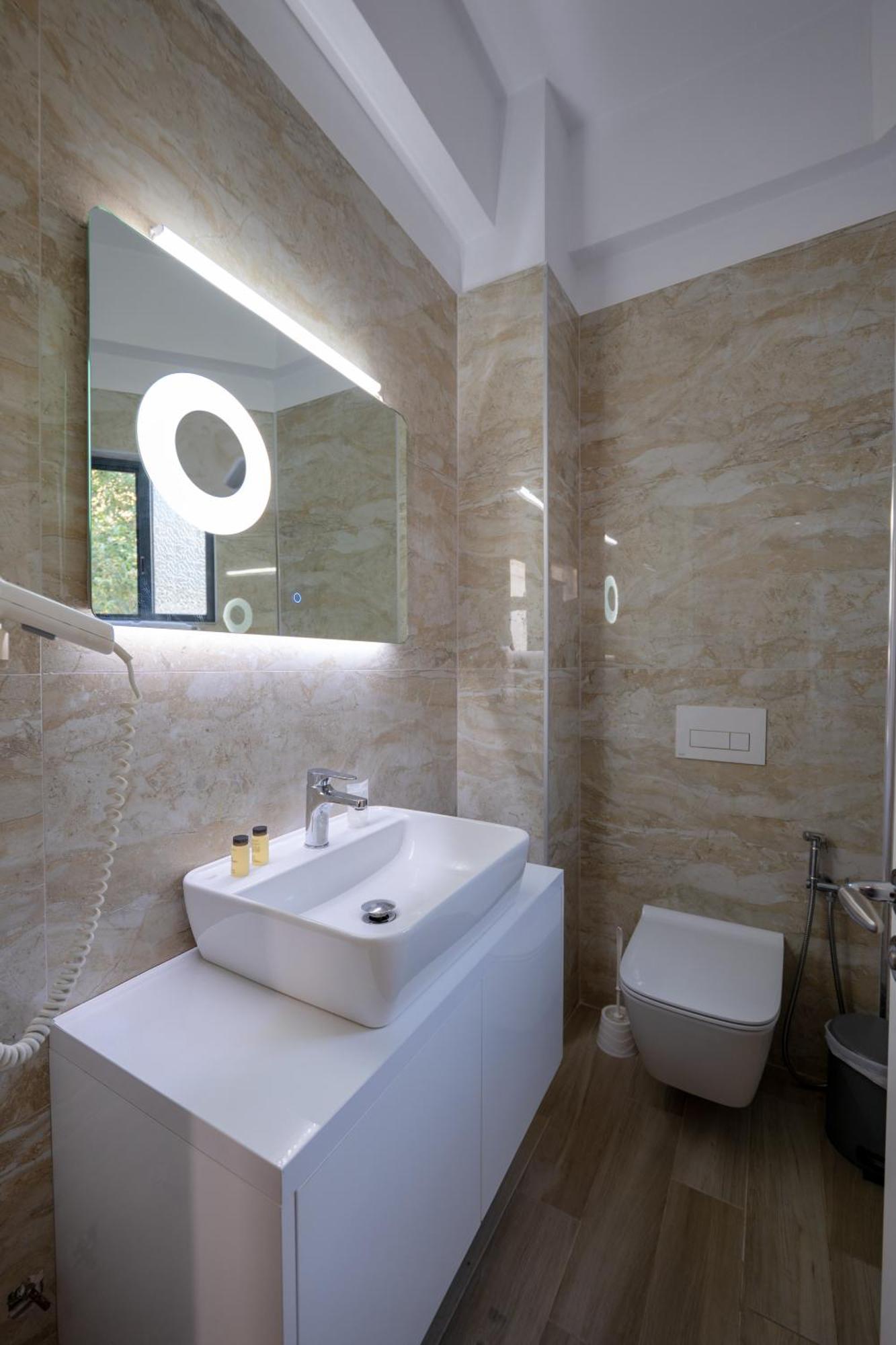 Hotel New Heaven Sarande